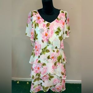 🌸🌻Beautiful Floral dress 🌸🌻